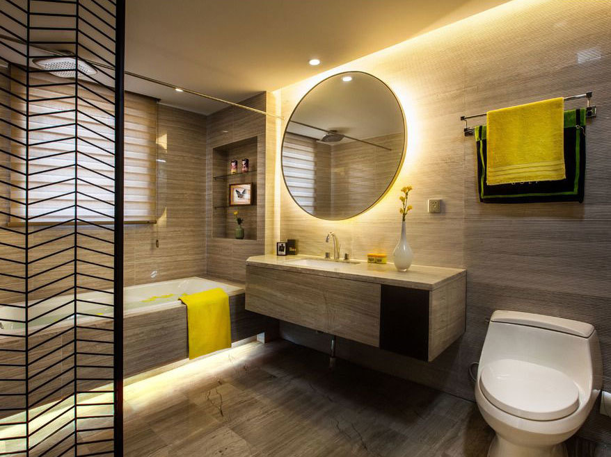 Is it better to have a water tank or no water tank in the toilet
