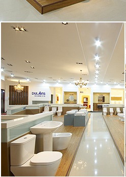 DOLAVIS basin and toilet showroom aisle